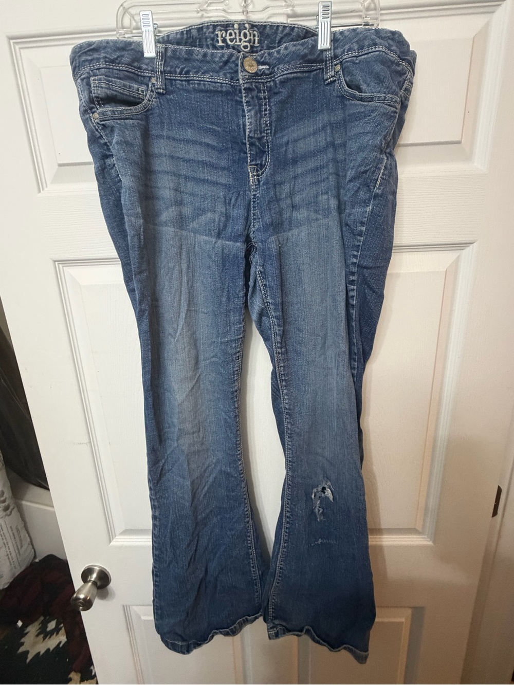 Reign Women's Blue Bootcut Jeans (Distressed)
